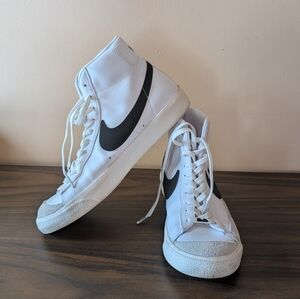 Nike Blazers White and Black High-Top Sneakers With Elastic Laces